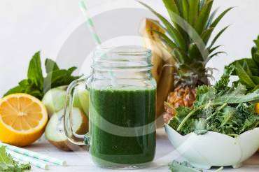 Make Healthy Drinks in Your Kitchen